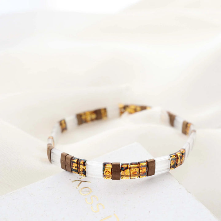 Jeanne - bracelet en perles Miyuki porté au poignet