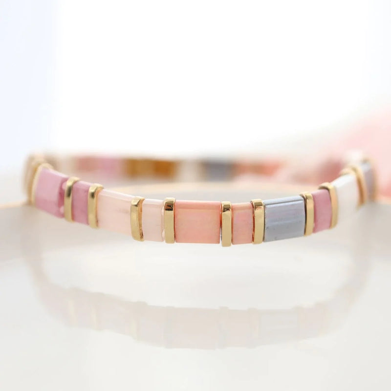 Møly - bracelet en perles Miyuki porté au poignet