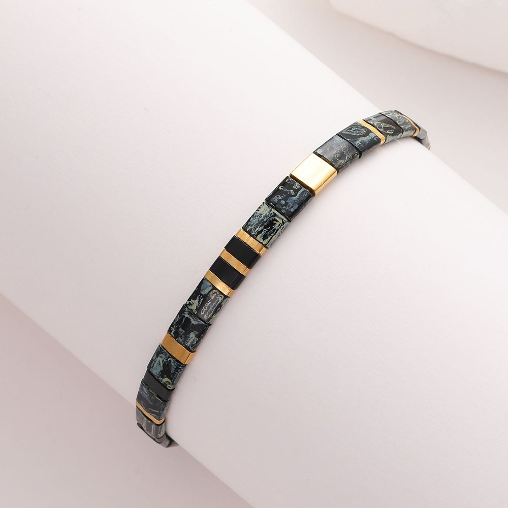 Parure Golden - vue détaillée des perles Miyuki japonaises