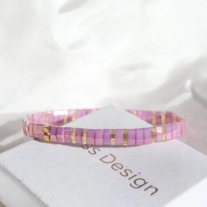 Parure Lavande - bracelet en perles Miyuki porté au poignet