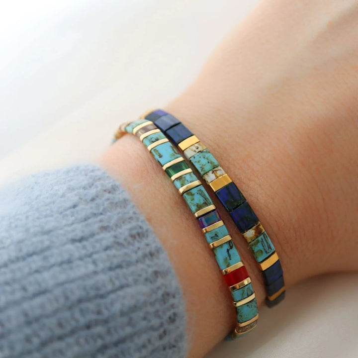 Parure Lou - bracelet en perles Miyuki porté au poignet