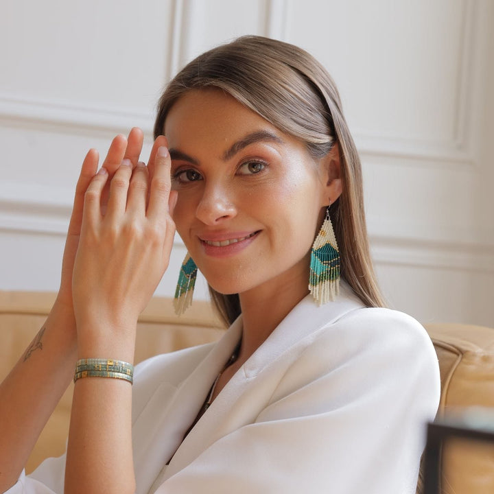 Parure Luna - détail des couleurs et motifs en perles Miyuki Tila