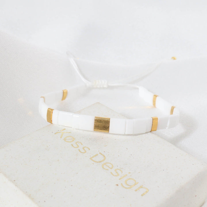 Parure Tahiti - bracelet en perles Miyuki porté au poignet