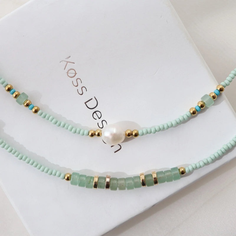 Jade - collier en perles Miyuki porté