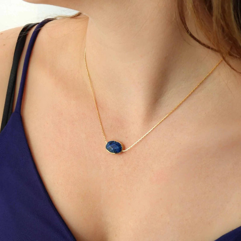 Lea - détail des couleurs et motifs en perles Miyuki Tila